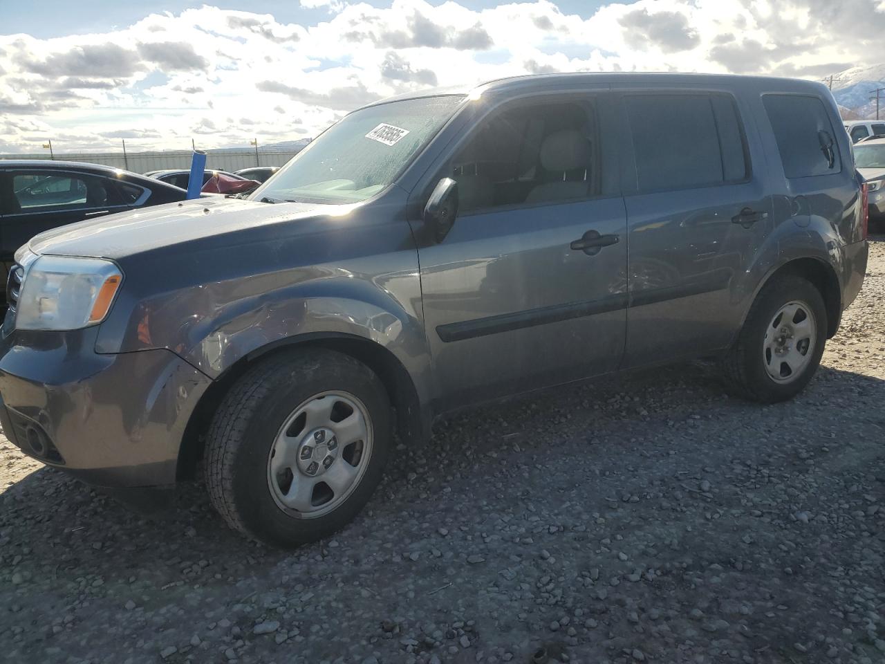 2014 Honda Pilot Lx للبيع في Magna، UT - Front End