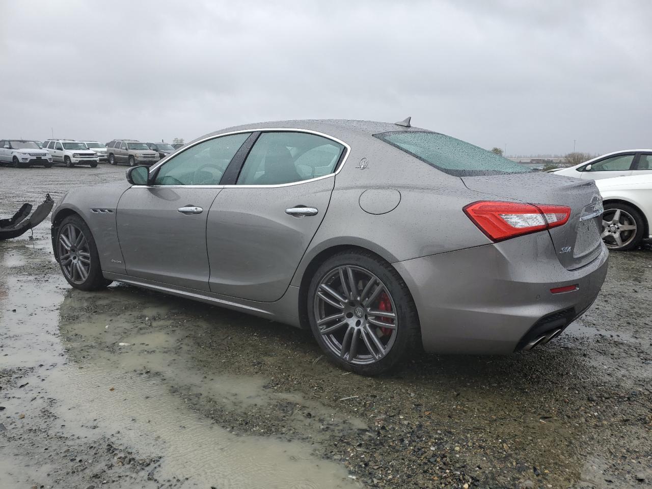 2018 Maserati Ghibli - Image 2