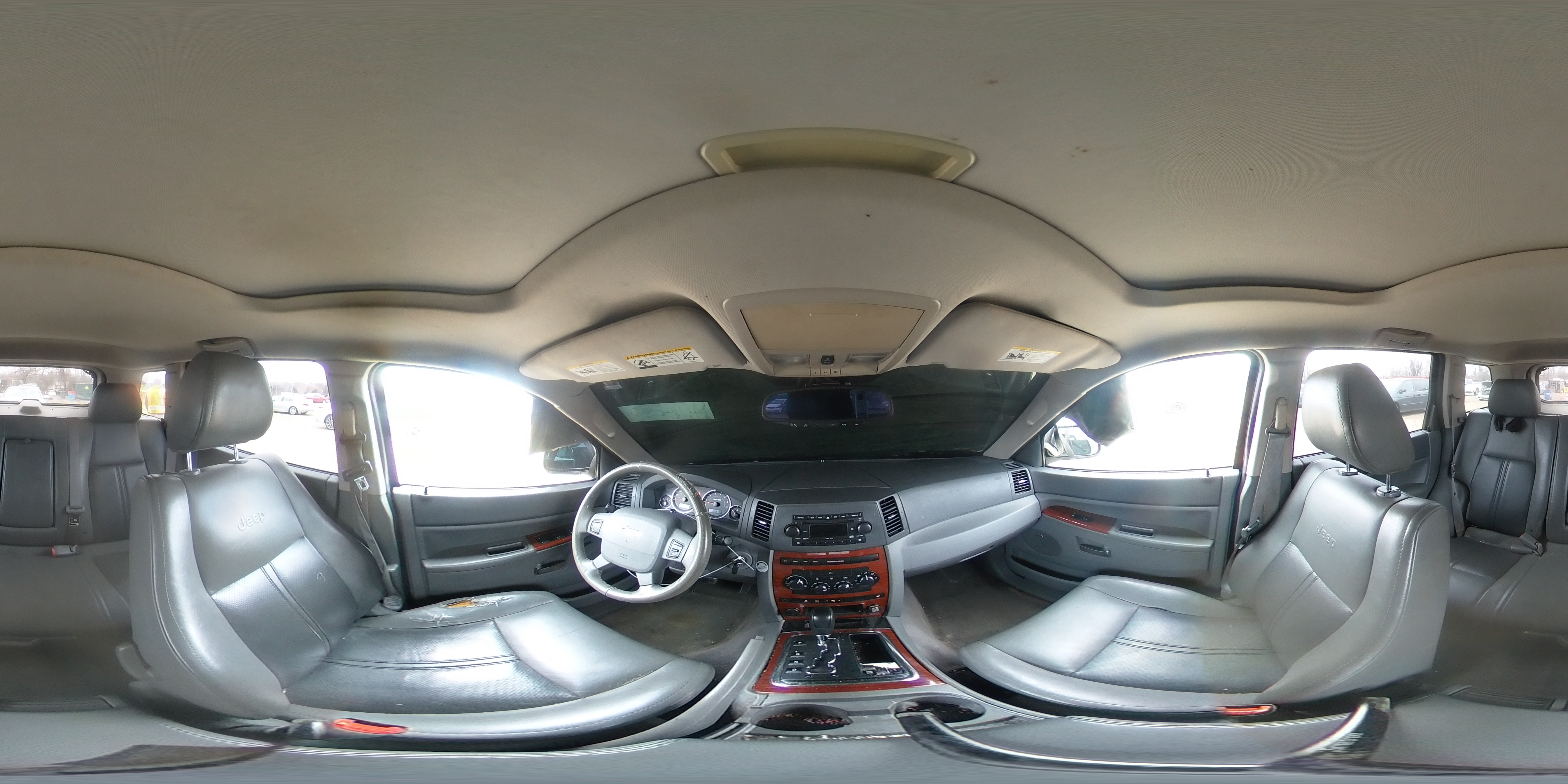 2007 Jeep Grand Cherokee - Image 14