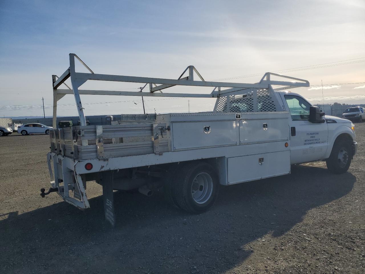 2015 Ford F350 - Image 3