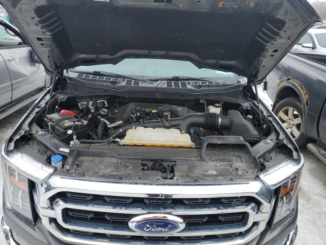 2022 Ford F-150 - Image 11