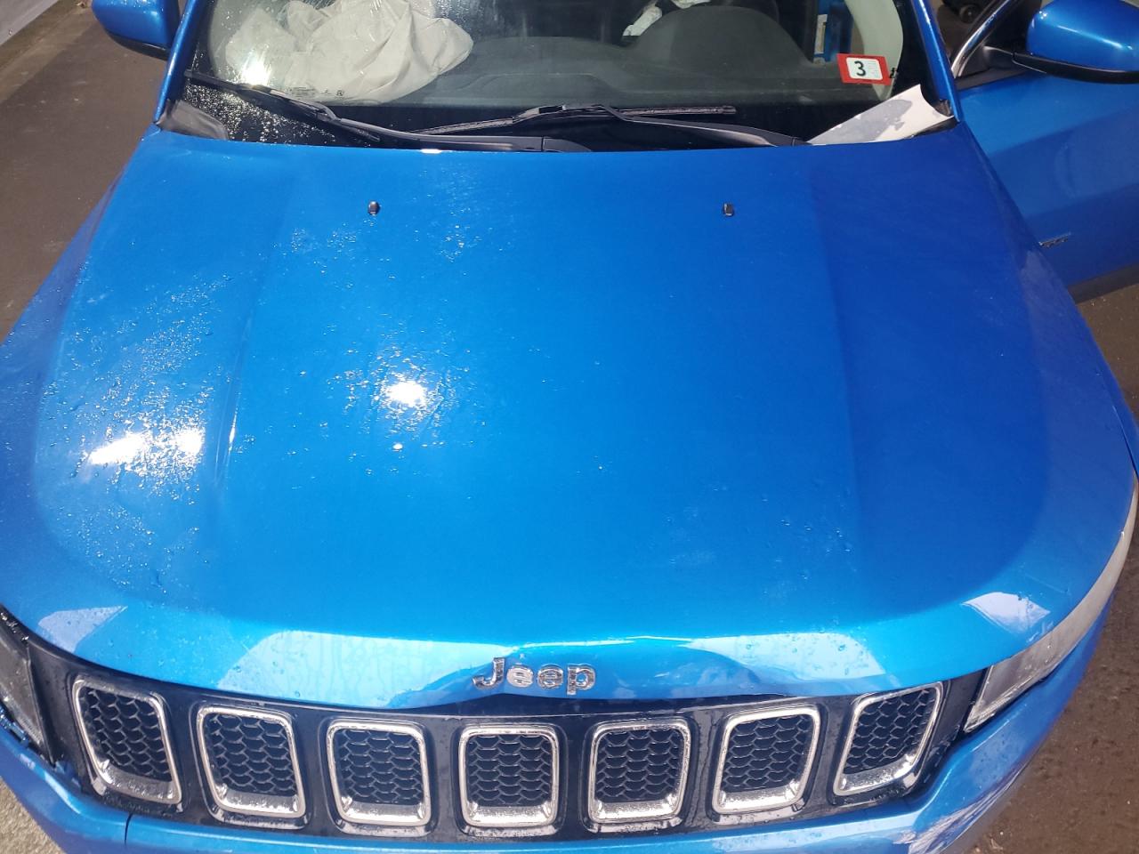 2020 Jeep Compass - Image 12