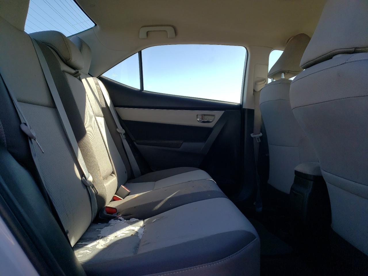 2017 Toyota Corolla - Image 10