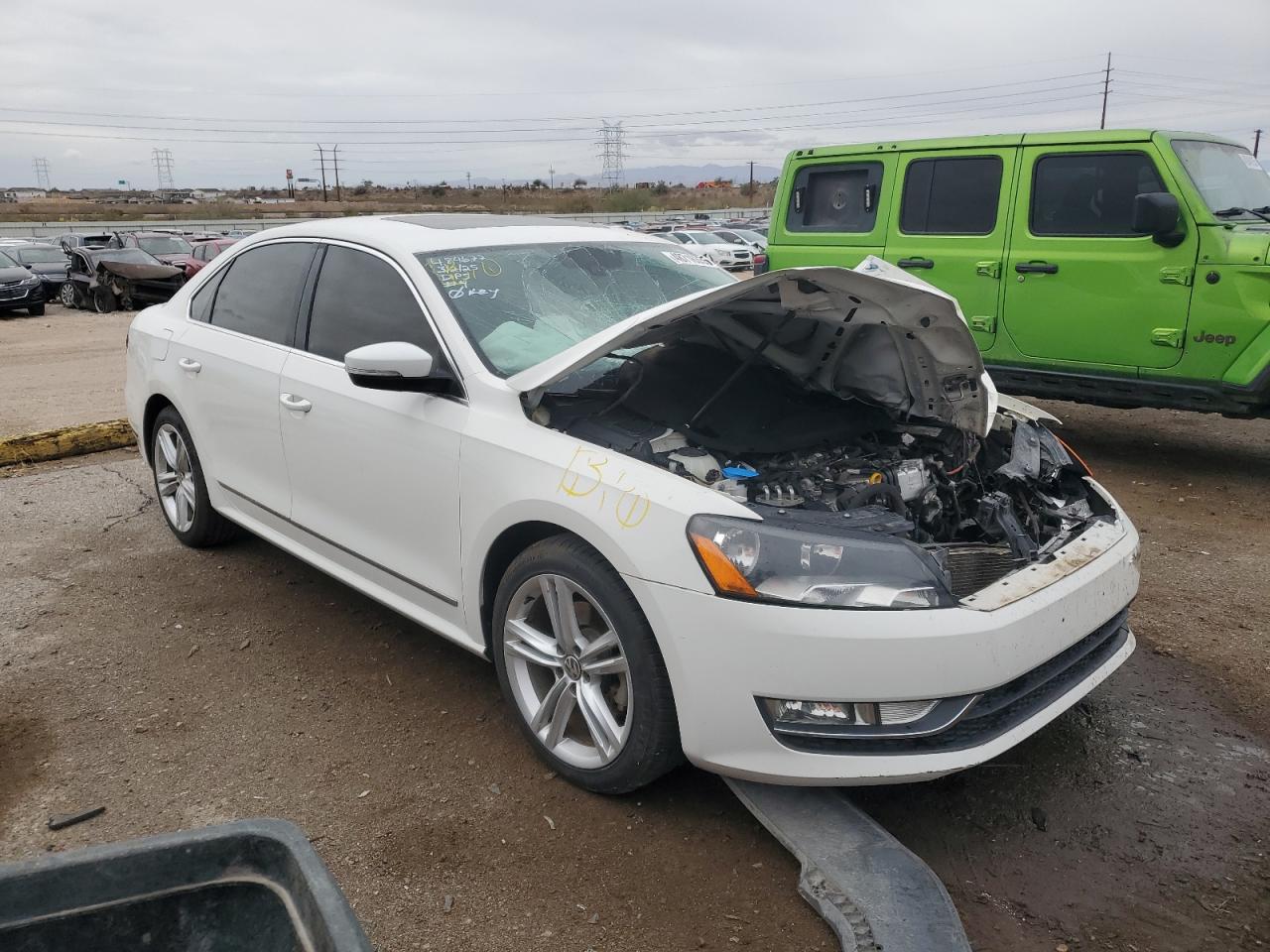 2015 Volkswagen Passat - Image 4