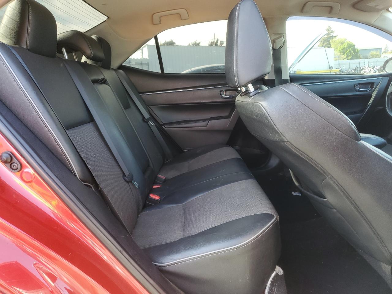 2015 Toyota Corolla - Image 10