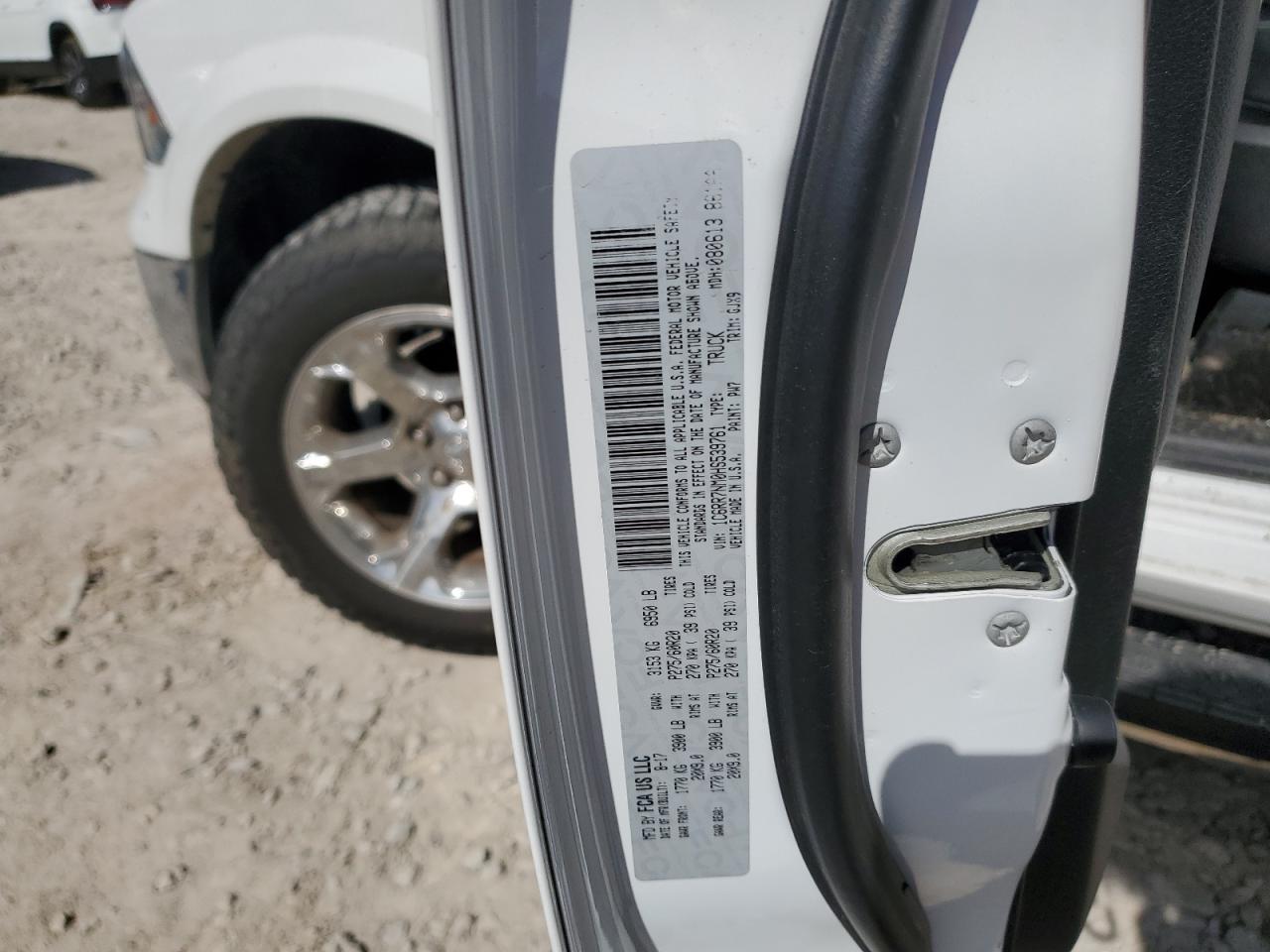 2017 RAM 1500 - Image 12