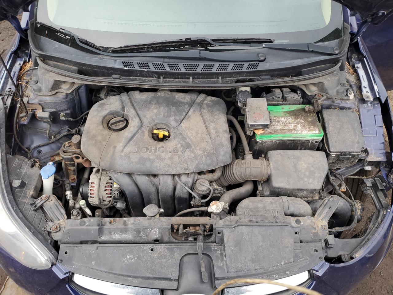 2013 Hyundai Elantra - Image 11