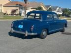 1958 MERCEDES BENZ 219 à vendre chez Copart FL - ORLANDO SOUTH