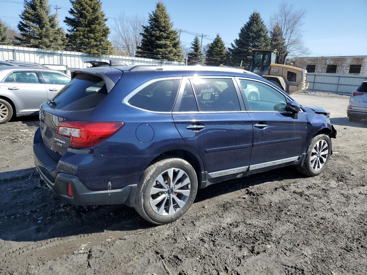 2018 Subaru Outback - Image 3