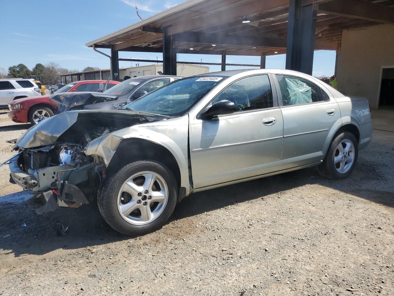 2005 Dodge Stratus Sxt продається в Tanner, AL - Front End