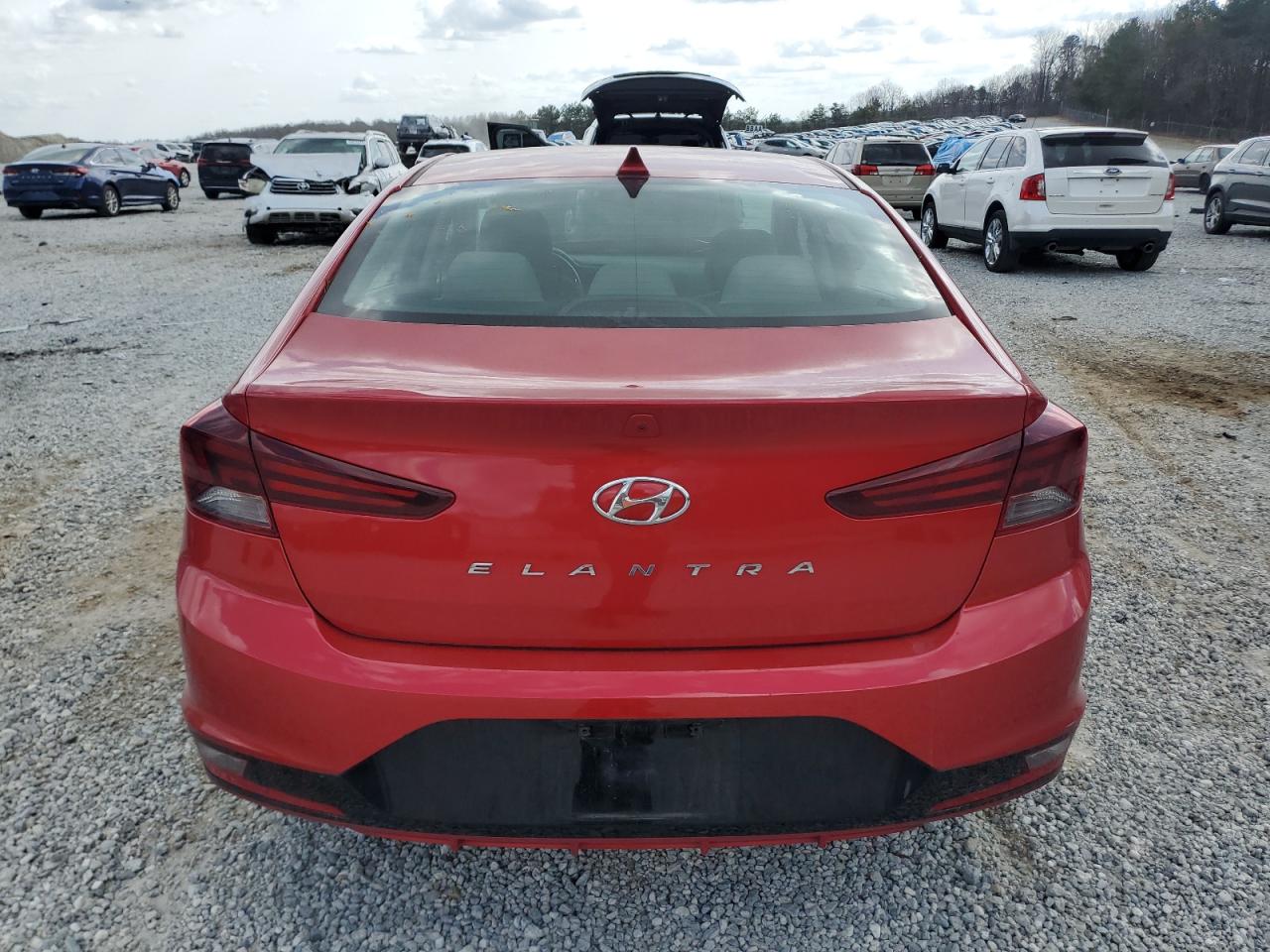 2020 Hyundai Elantra - Image 6