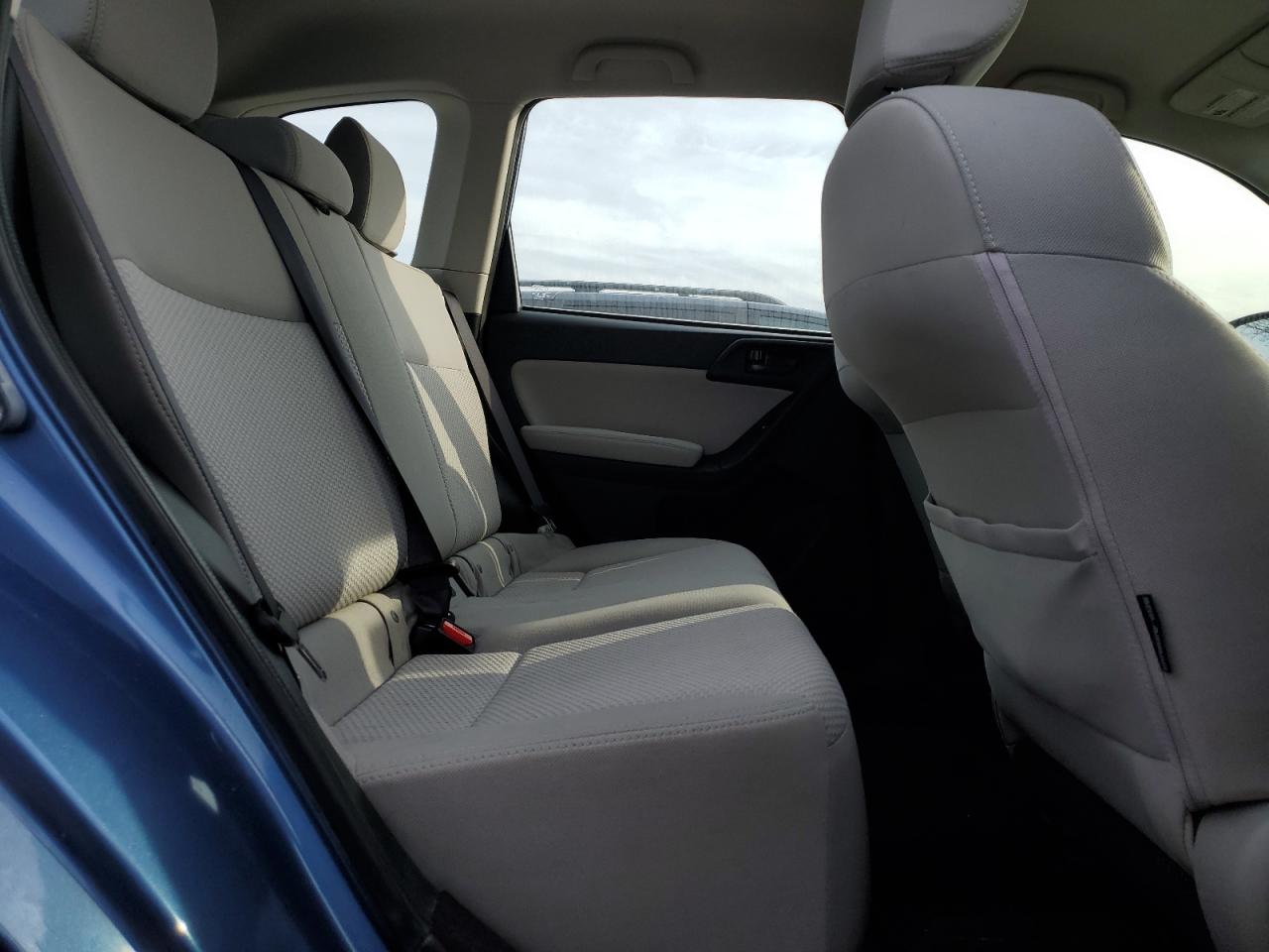 2015 Subaru Forester - Image 11