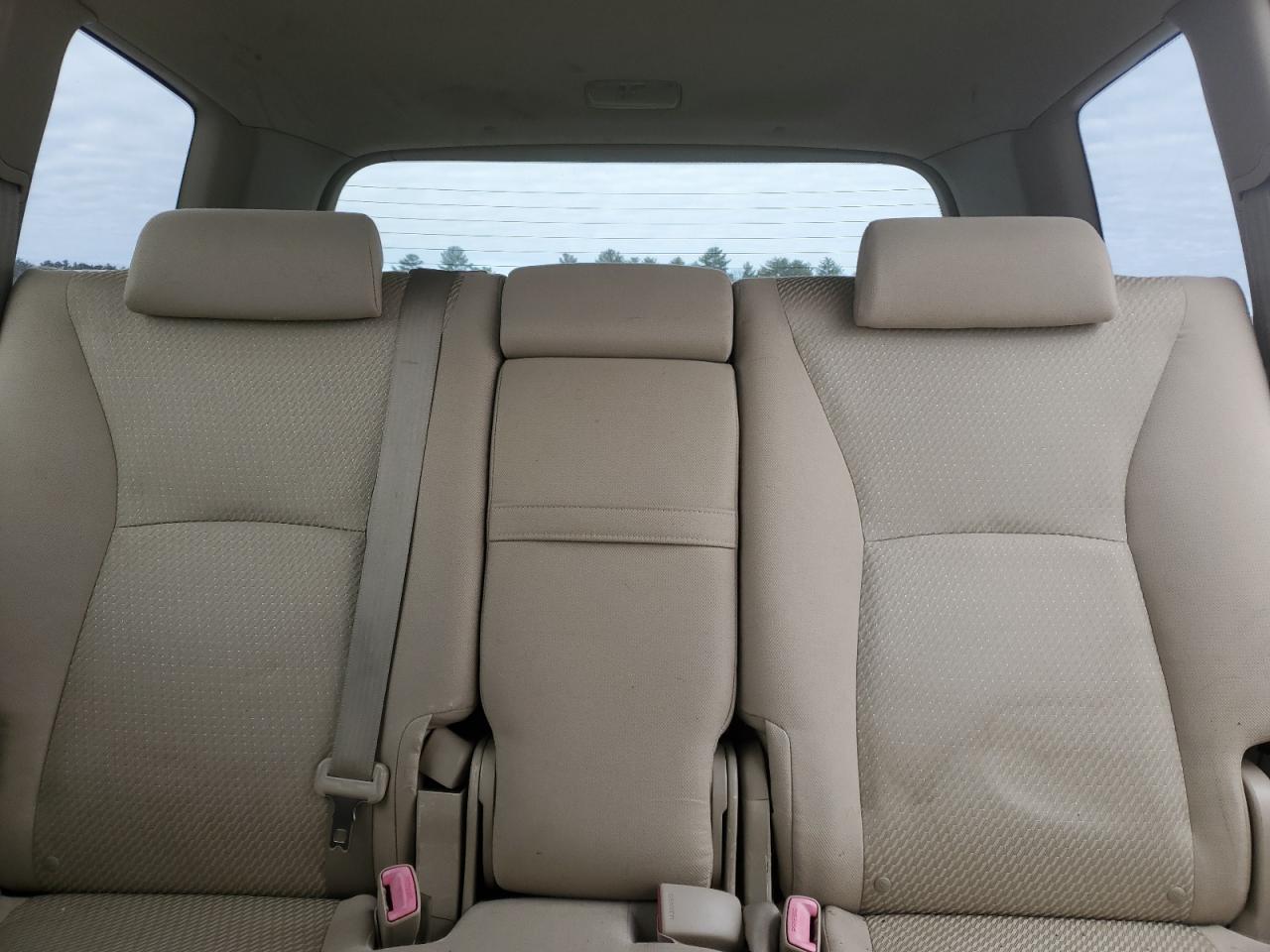 2006 Toyota Highlander - Image 10