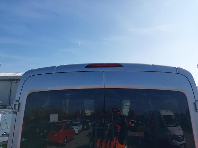 2017 FORD TRANSIT 2.2 TDCI 125PS H2 12 SEATER TREND