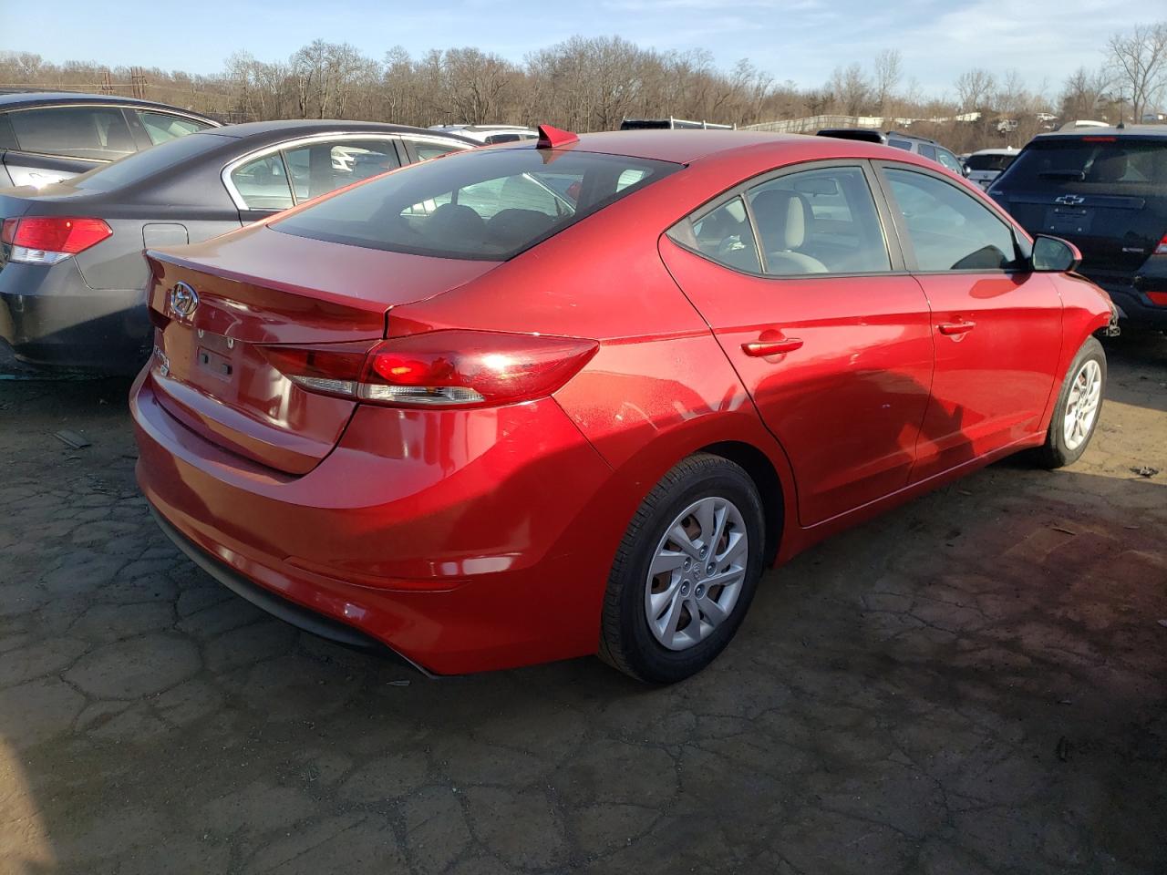 2017 Hyundai Elantra - Image 3