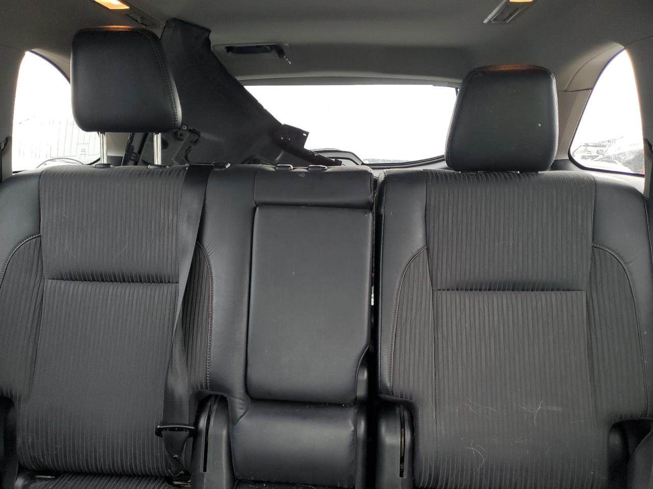 2018 Toyota Highlander - Image 10