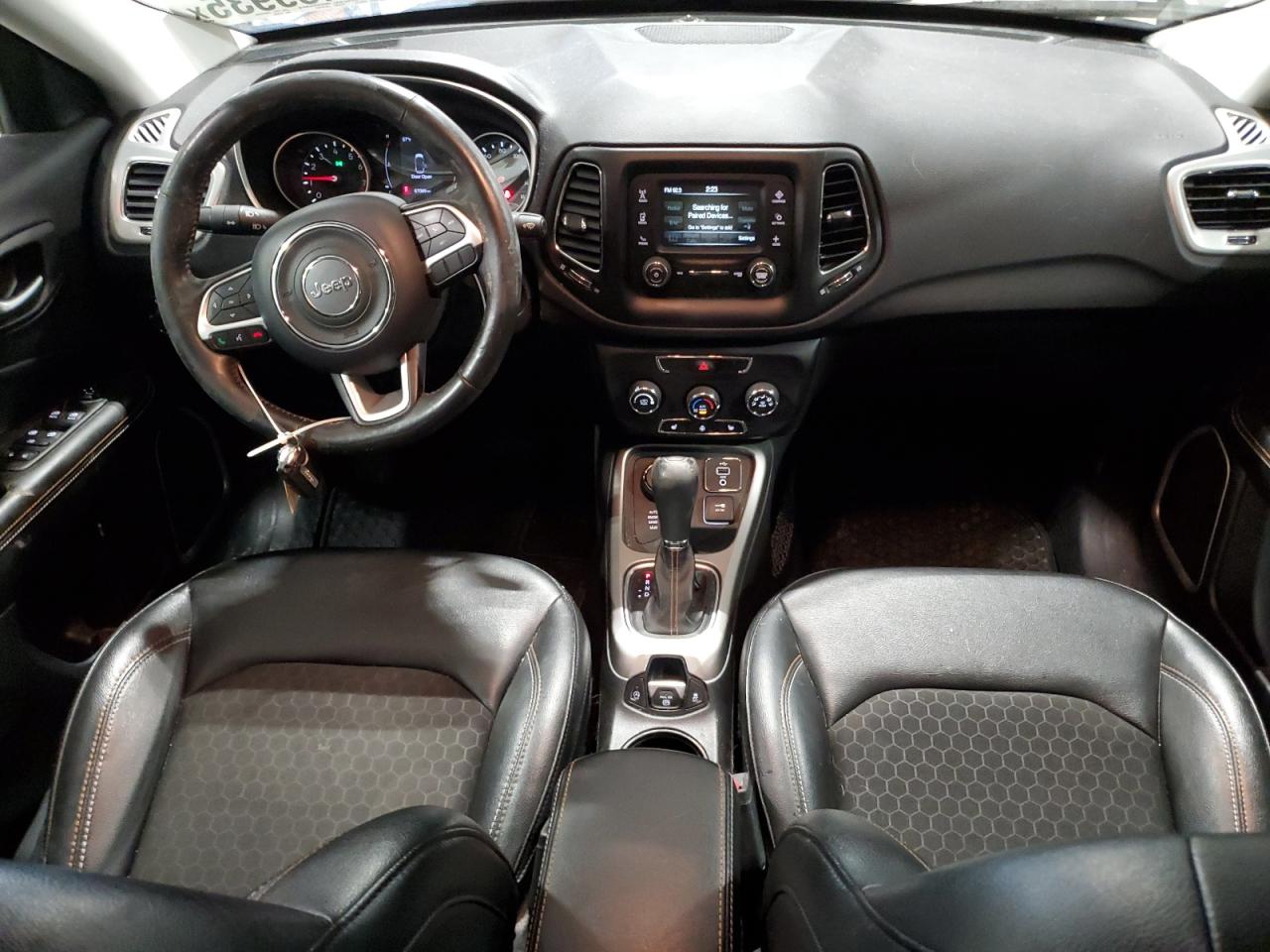 2018 Jeep Compass - Image 8