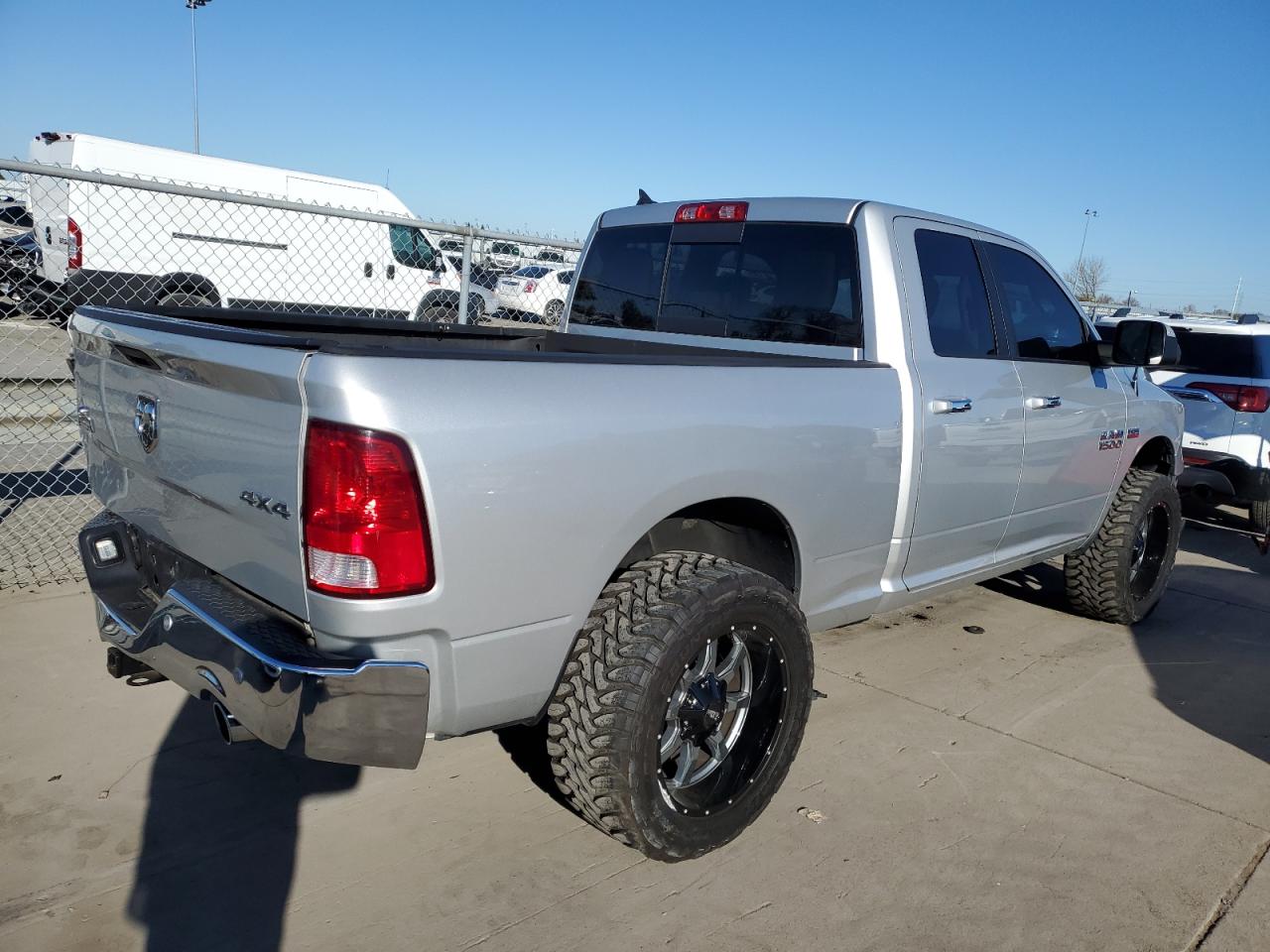 2017 RAM 1500 - Image 3