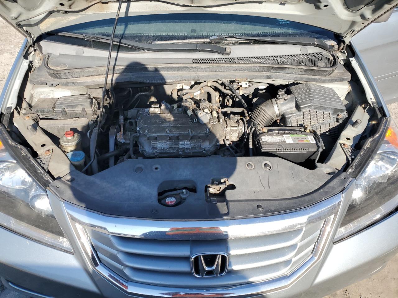 2009 Honda Odyssey - Image 12