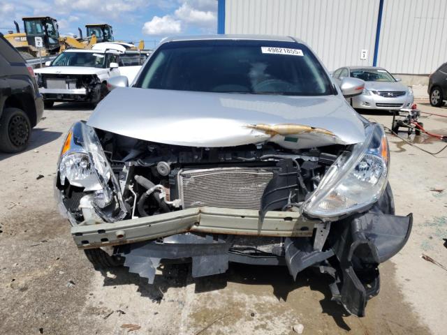  NISSAN VERSA 2018 Gray