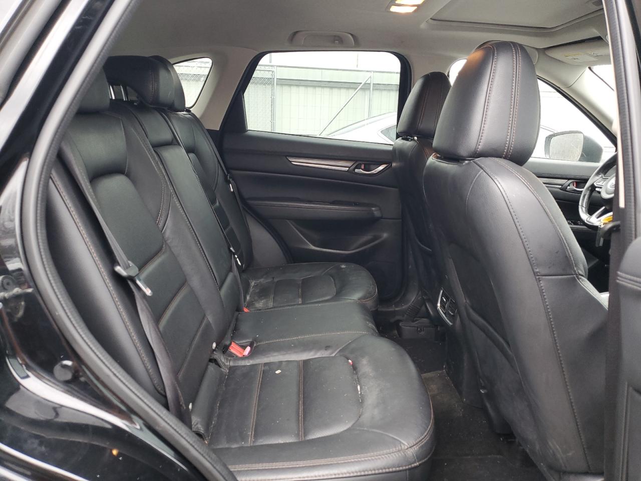 2017 Mazda CX-5 - Image 11