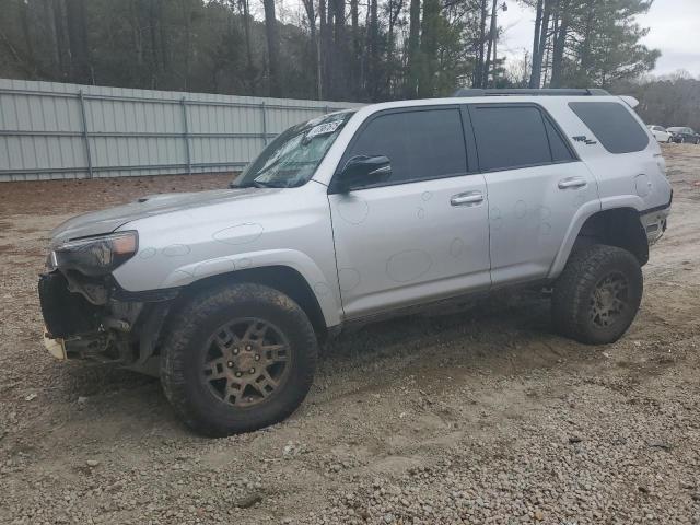 TOYOTA 4RUNNER SE – zdjęcie z aukcji, lot #47987675