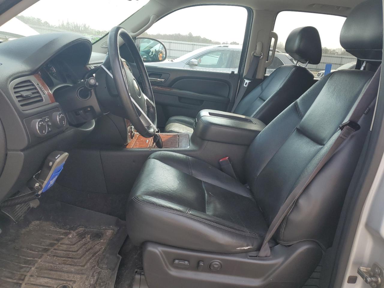 2013 Chevrolet Tahoe - Image 7