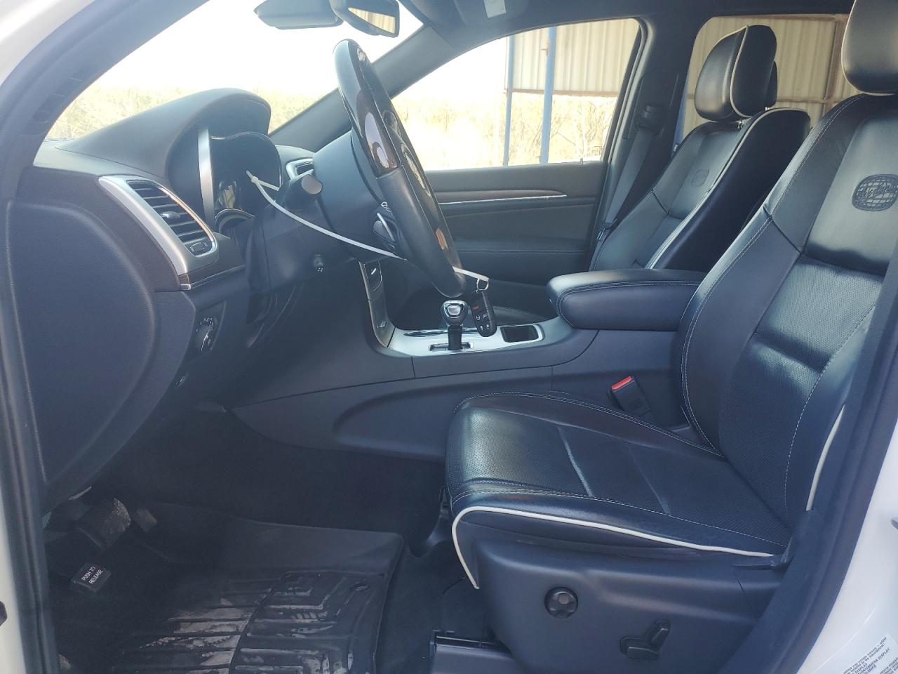 2014 Jeep Grand Cherokee - Image 7