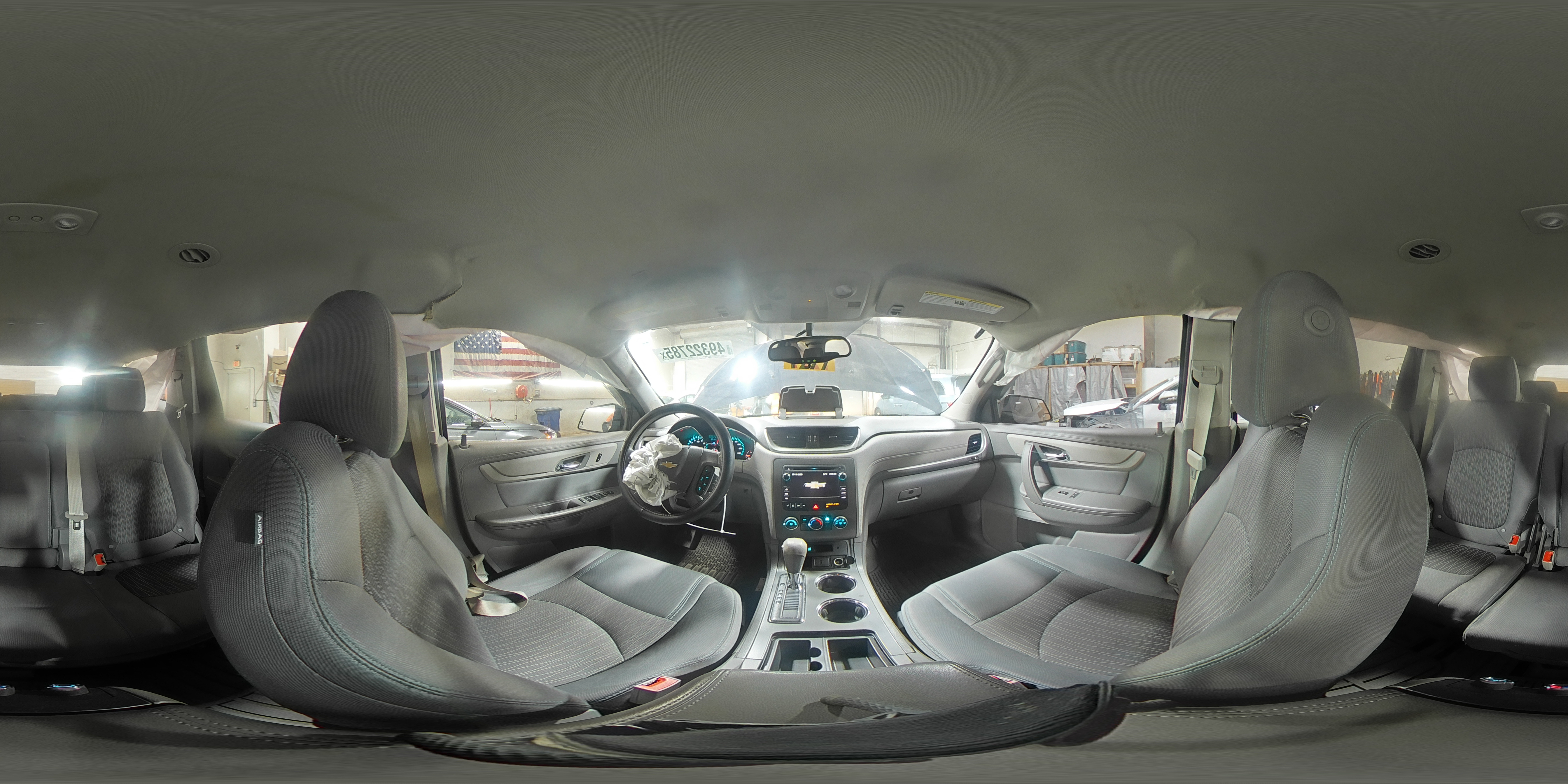 2017 Chevrolet Traverse - Image 16