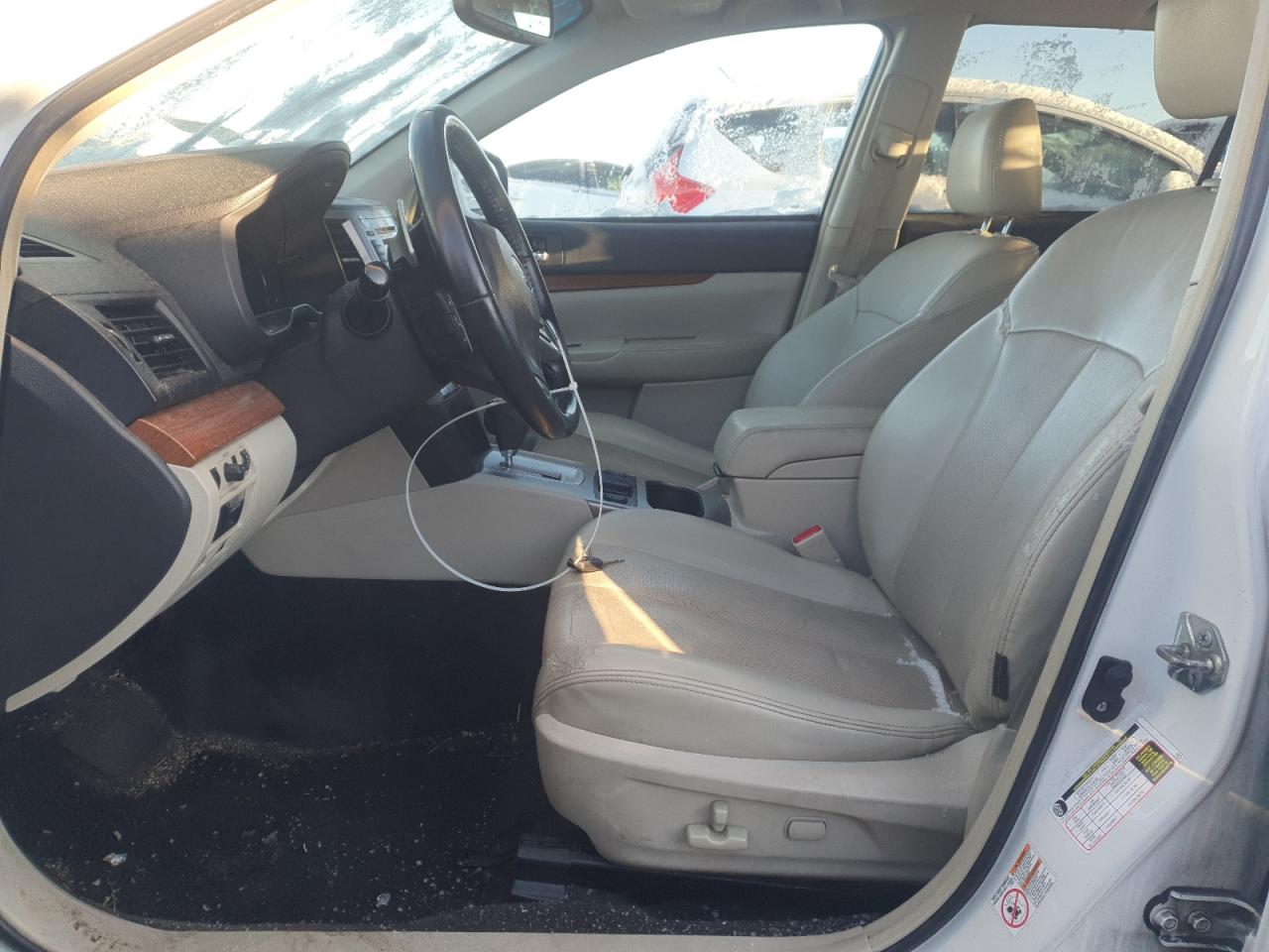 2013 Subaru Outback - Image 7