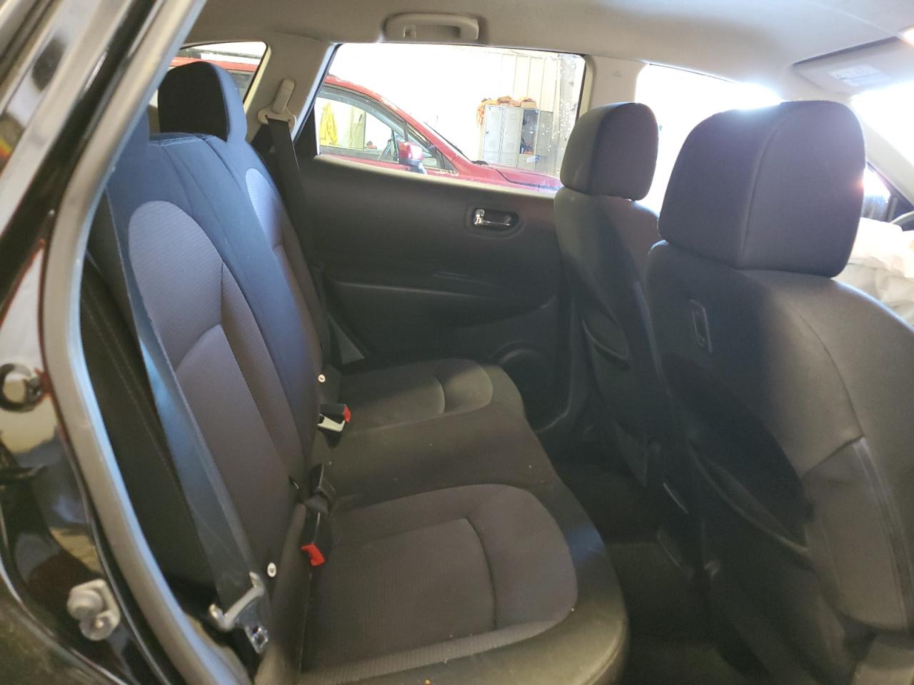 2012 Nissan Rogue - Image 11