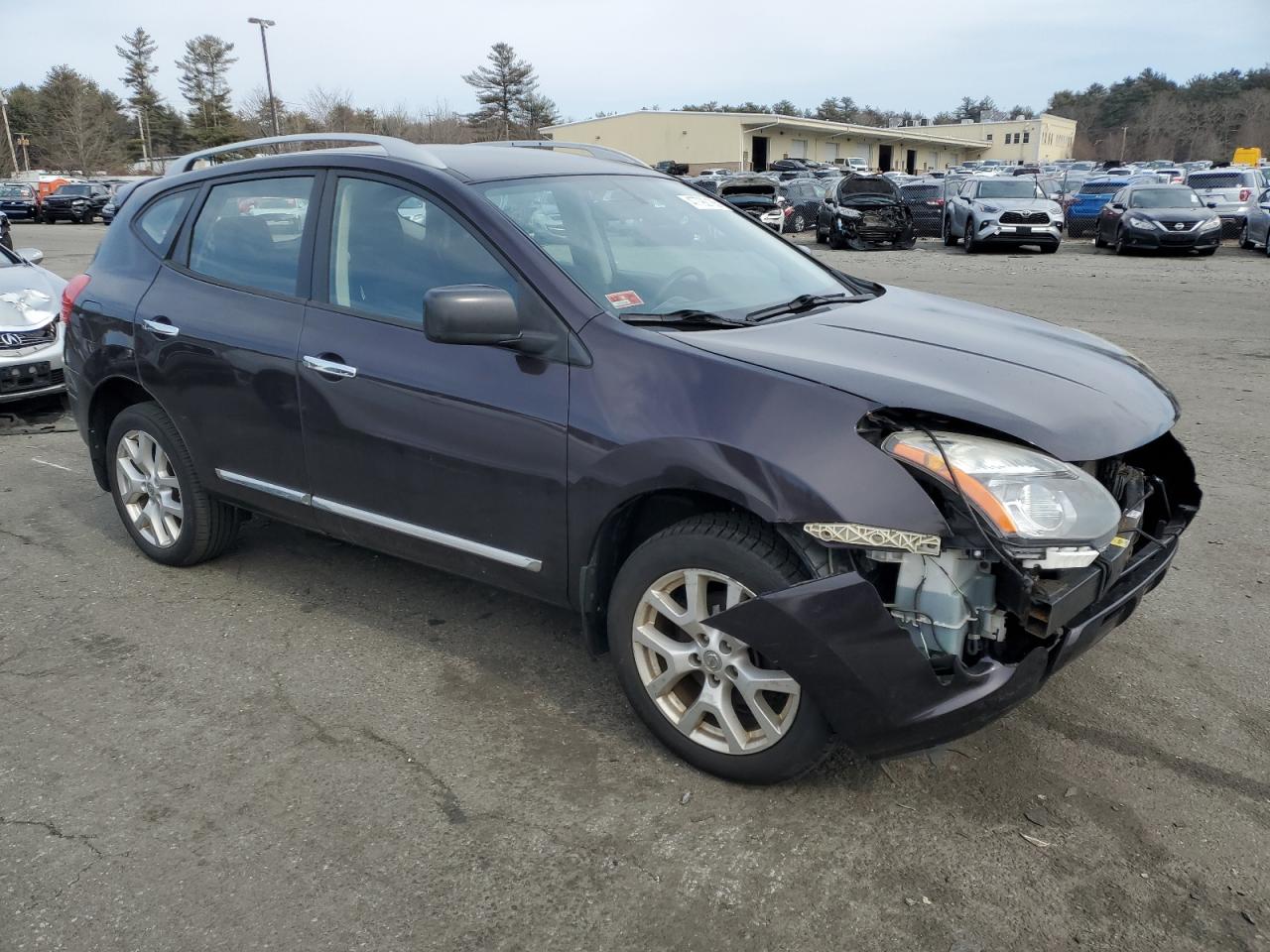 2014 Nissan Rogue - Image 4
