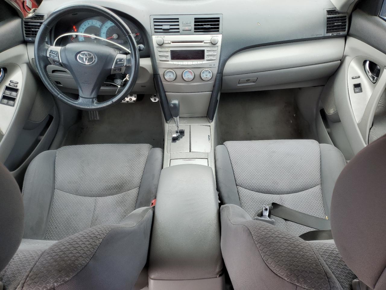 2011 Toyota Camry - Image 8