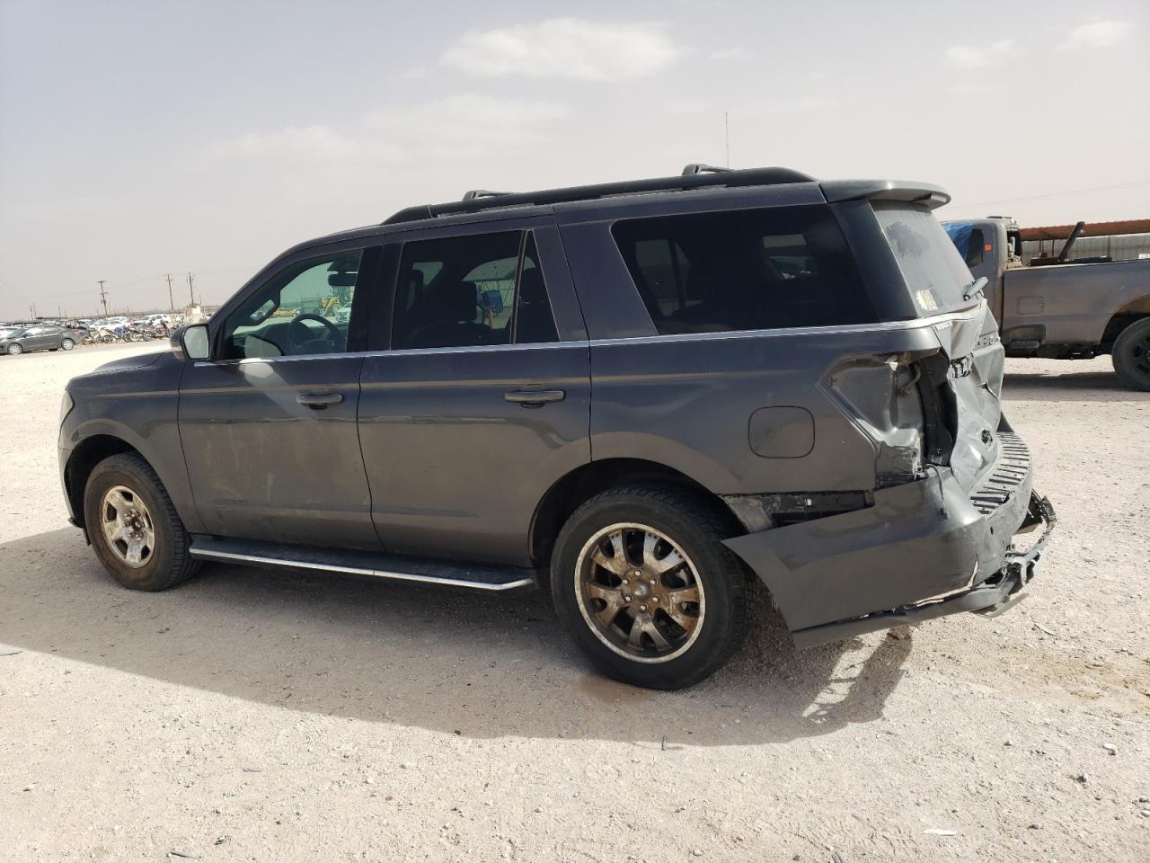 2020 Ford Expedition - Image 2