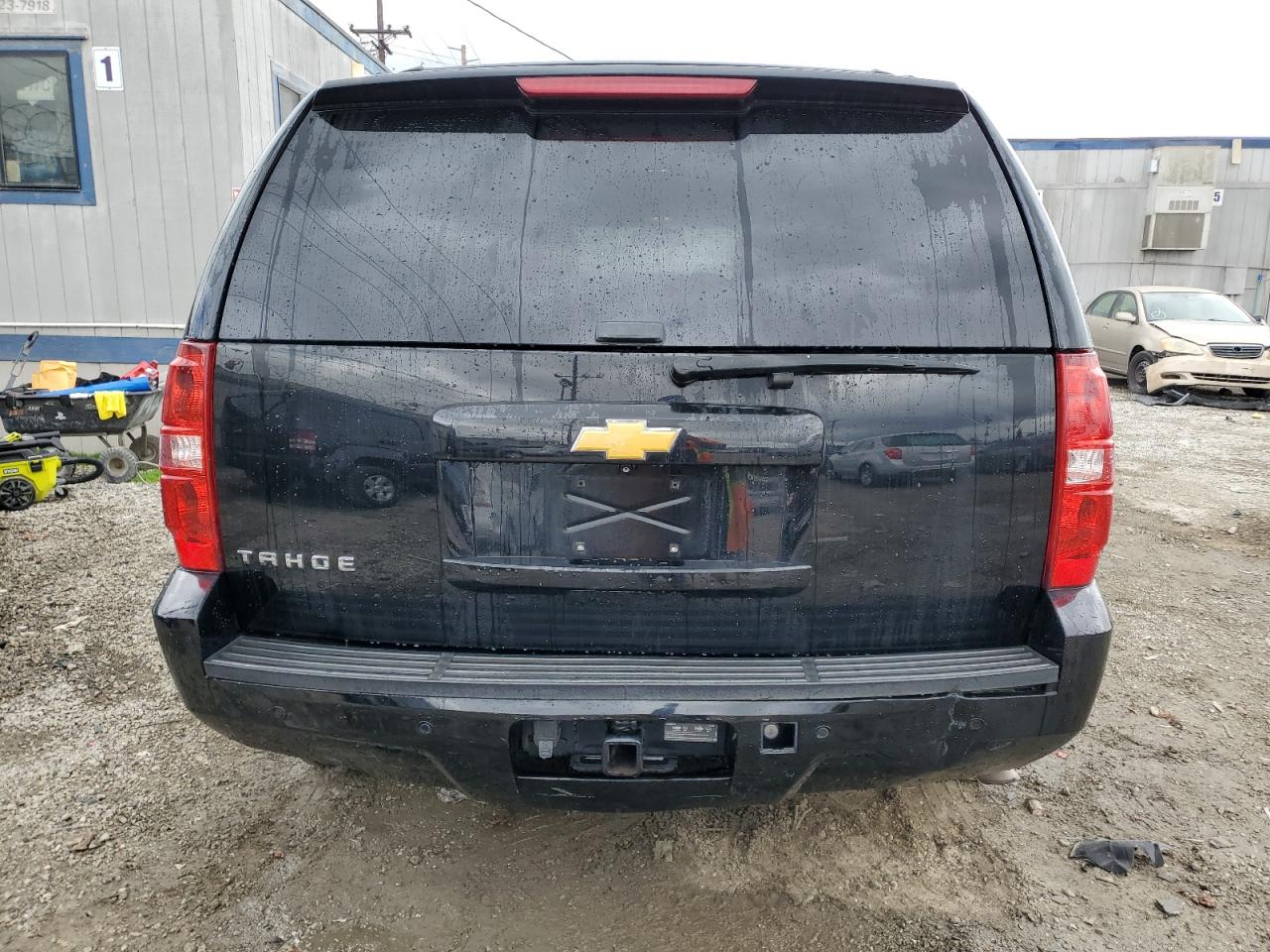 2014 Chevrolet Tahoe - Image 6