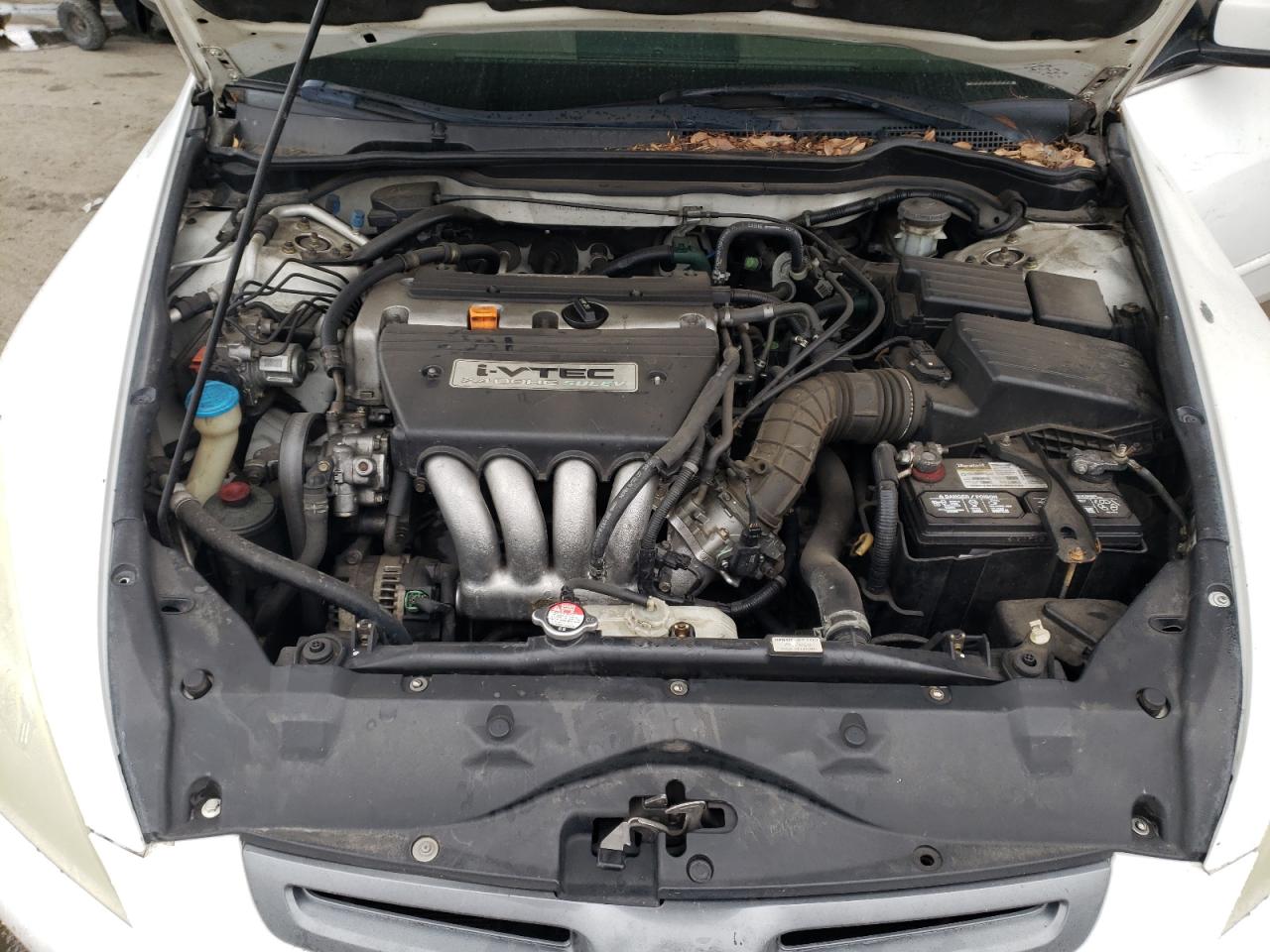 2004 Honda Accord - Image 12