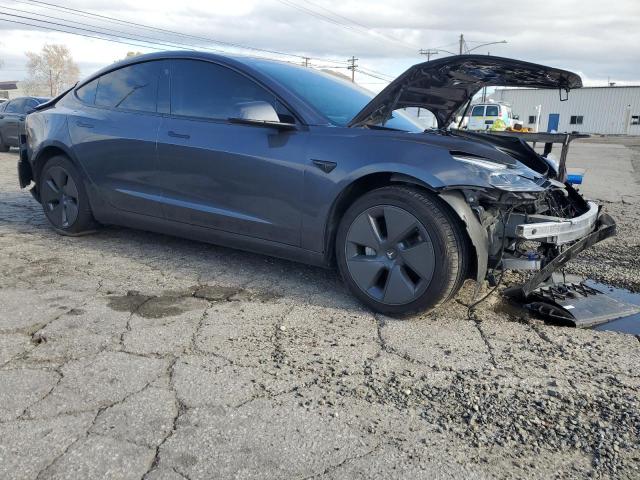  TESLA MODEL 3 2023 Srebrny