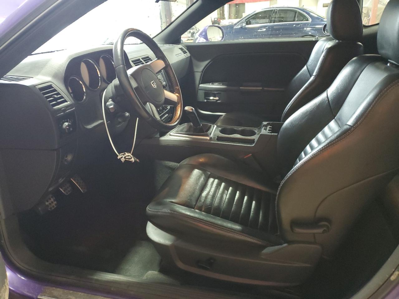 2010 Dodge Challenger - Image 7