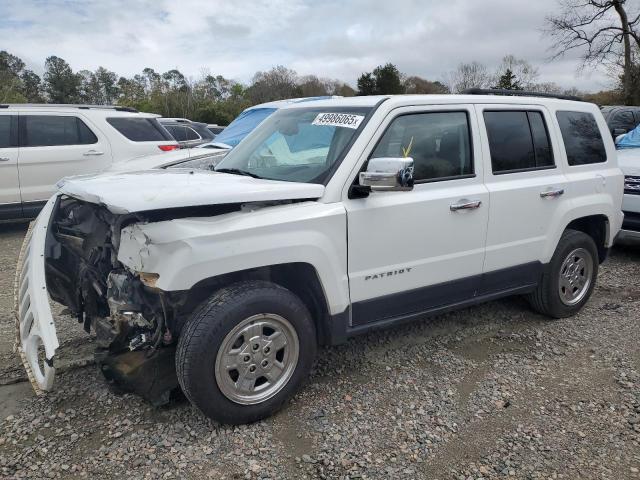 JEEP PATRIOT 2016 Белы