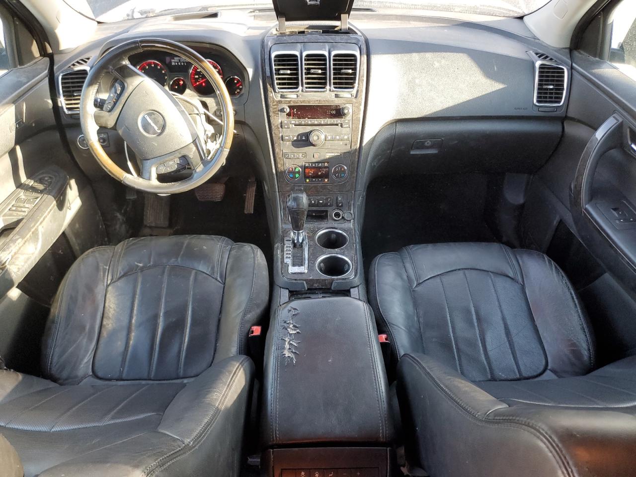 2011 GMC Acadia - Image 8
