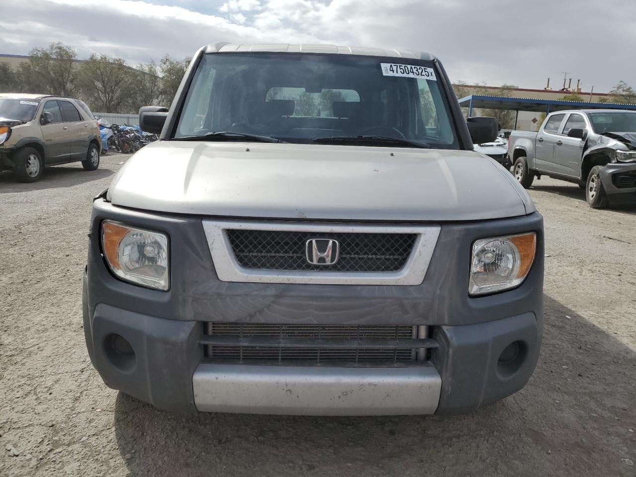 2004 Honda Element - Image 5
