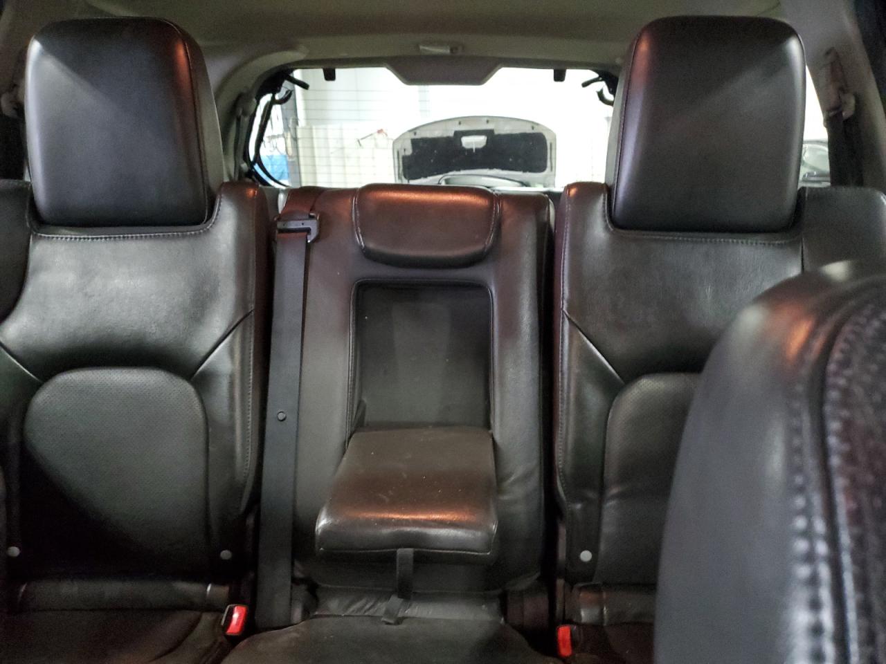2012 Nissan Pathfinder - Image 10