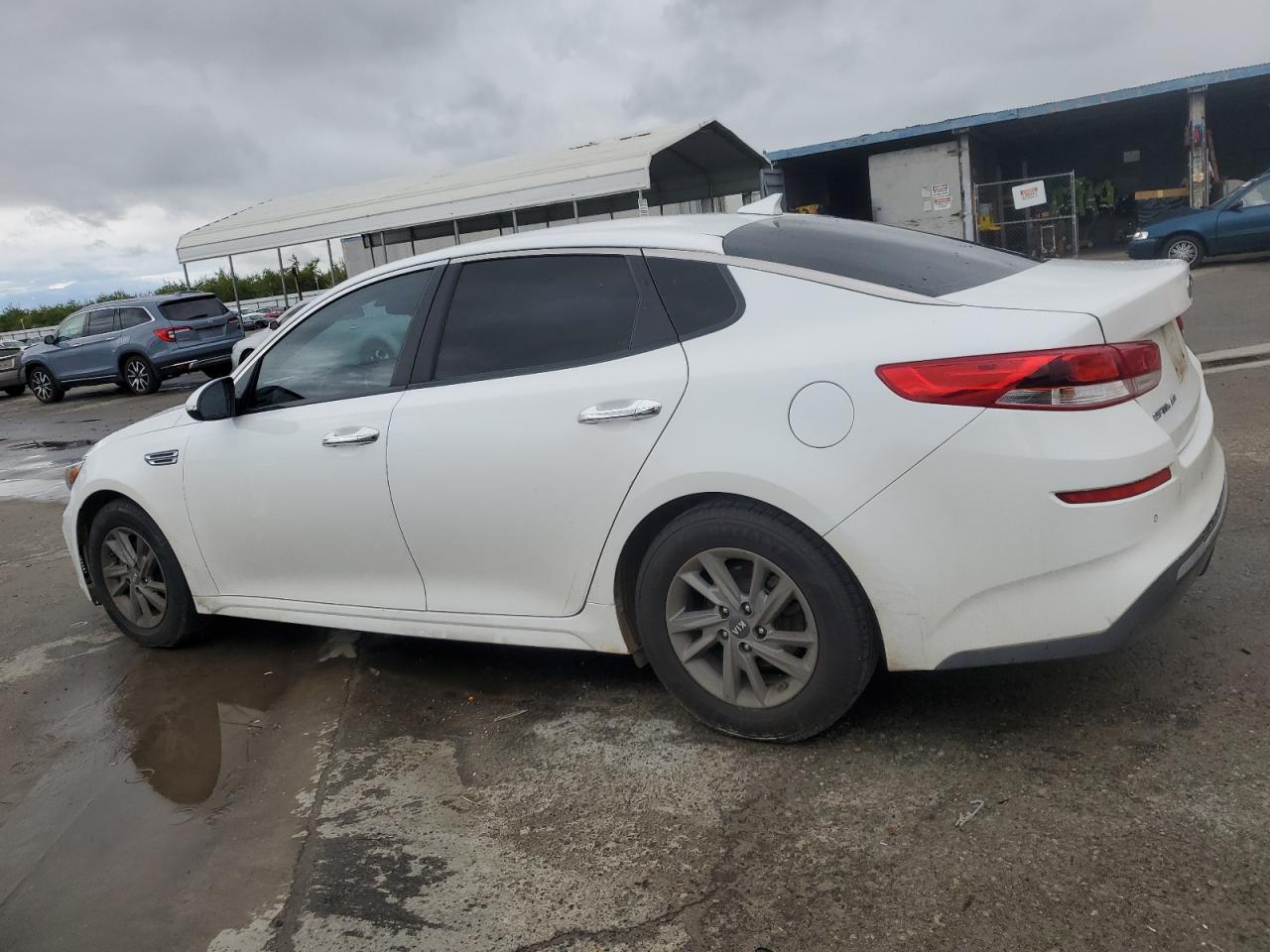 2020 Kia Optima - Image 2