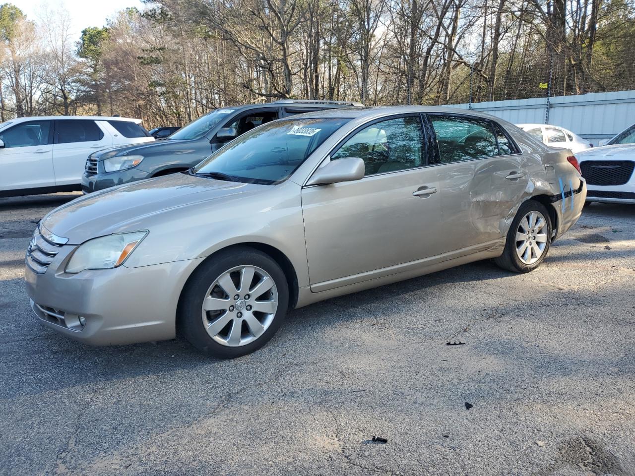2007 Toyota Avalon - Image 1