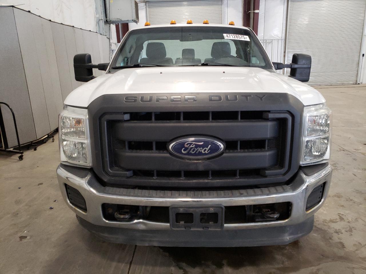 2012 Ford F250 - Image 5