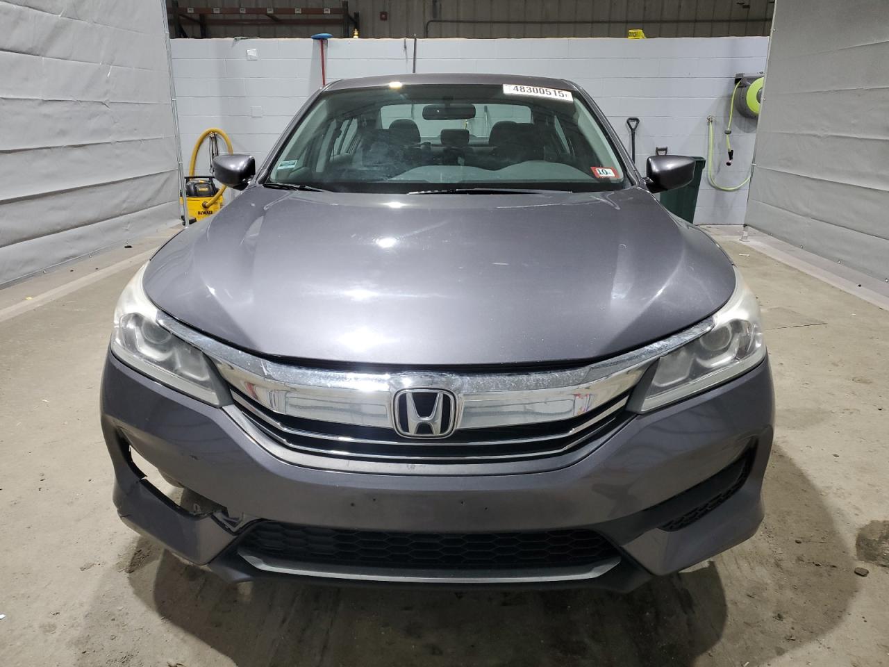 2016 Honda Accord - Image 5