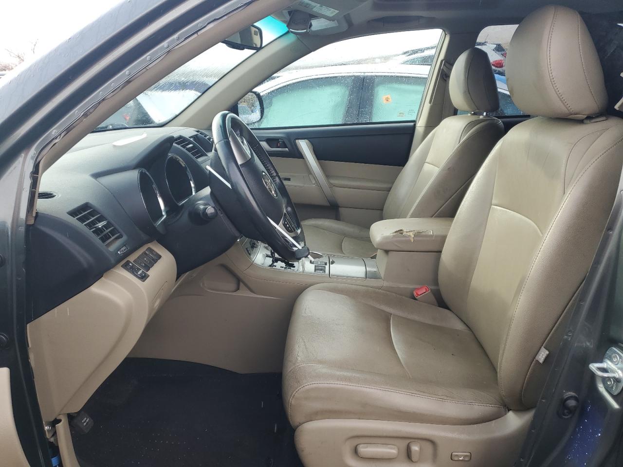 2012 Toyota Highlander - Image 7