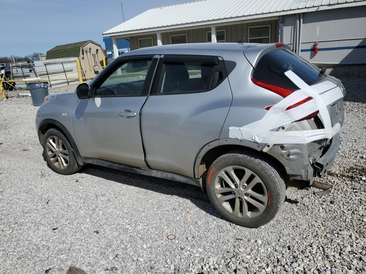 2014 Nissan Juke - Image 2
