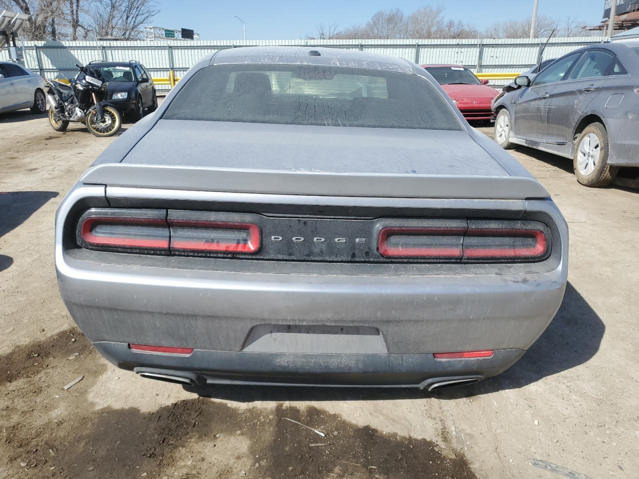 2015 Dodge Challenger - Image 6