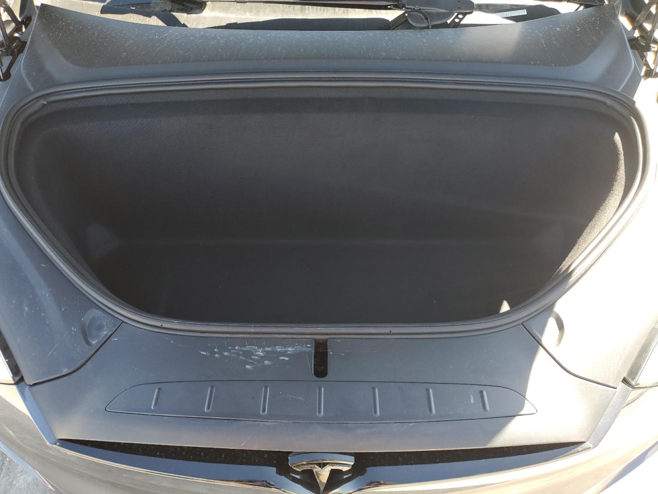 2019 Tesla Model X VIN: 5YJXCBE22KF205612 Lot: 47630095